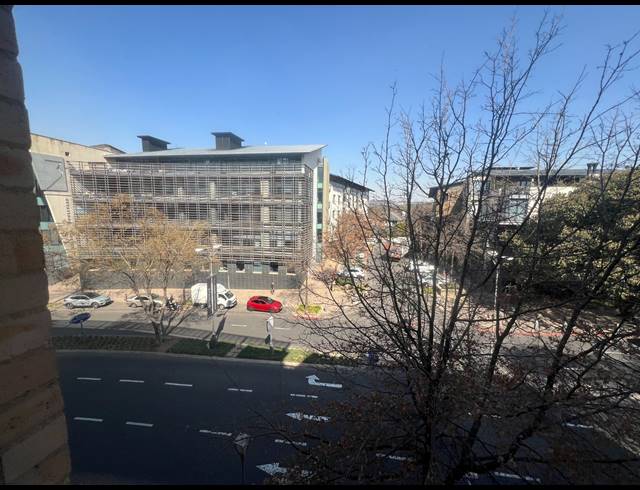 243M² OFFICE TO LET IN MELROSE ARCH